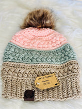 Load image into Gallery viewer, Women&#39;s Braided Beanie

